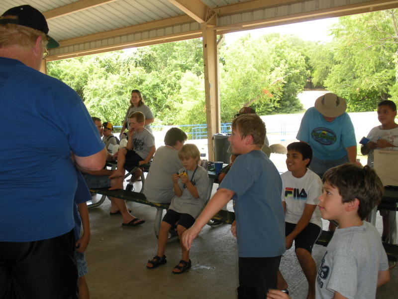 2009/07(July)/Pack409-park/800x600_2009-07-18-Pack409-park-54.JPG