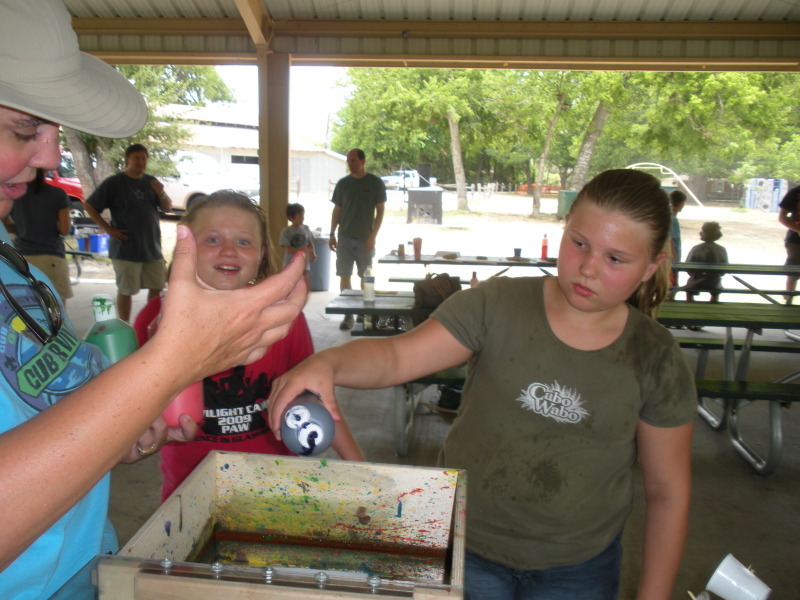 2009/07(July)/Pack409-park/800x600_2009-07-18-Pack409-park-70-art.JPG