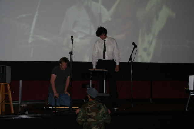 2009/09(September)/Beatles-RockBand-at-Alamo-Drafthouse/640x480_2009-09-20-Beatles-RockBand-Alamo-Drafthouse-07-Matt-Chris.JPG