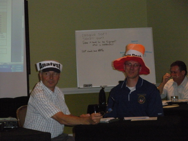 2009/09(September)/ITOC-R1-Huntington-Beach-Training/Day1/640x480_2009-09-15-ITOC-R1-Huntington-Beach-training-14-Bob-Travis.JPG