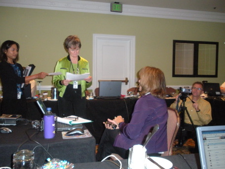 2009-09-16-ITOC-R1-Huntington-Beach-training-06-Lorie-Juanita-Lydia-Rob.JPG