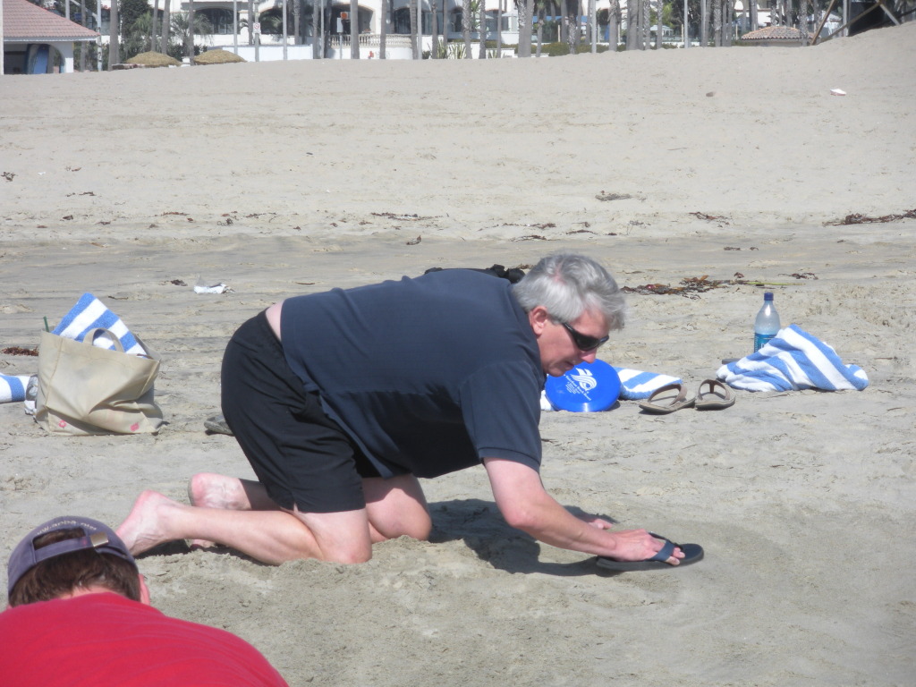 2009/09(September)/ITOC-R1-Huntington-Beach-Training/Day3/1024x768_2009-09-17-ITOC-R1-Huntington-Beach-training-28-teambuilder-contest-Doug.JPG