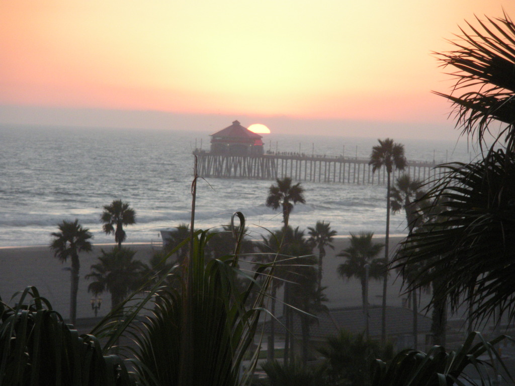 2009/09(September)/ITOC-R1-Huntington-Beach-Training/Day3/1024x768_2009-09-17-ITOC-R1-Huntington-Beach-training-75-sunset.JPG