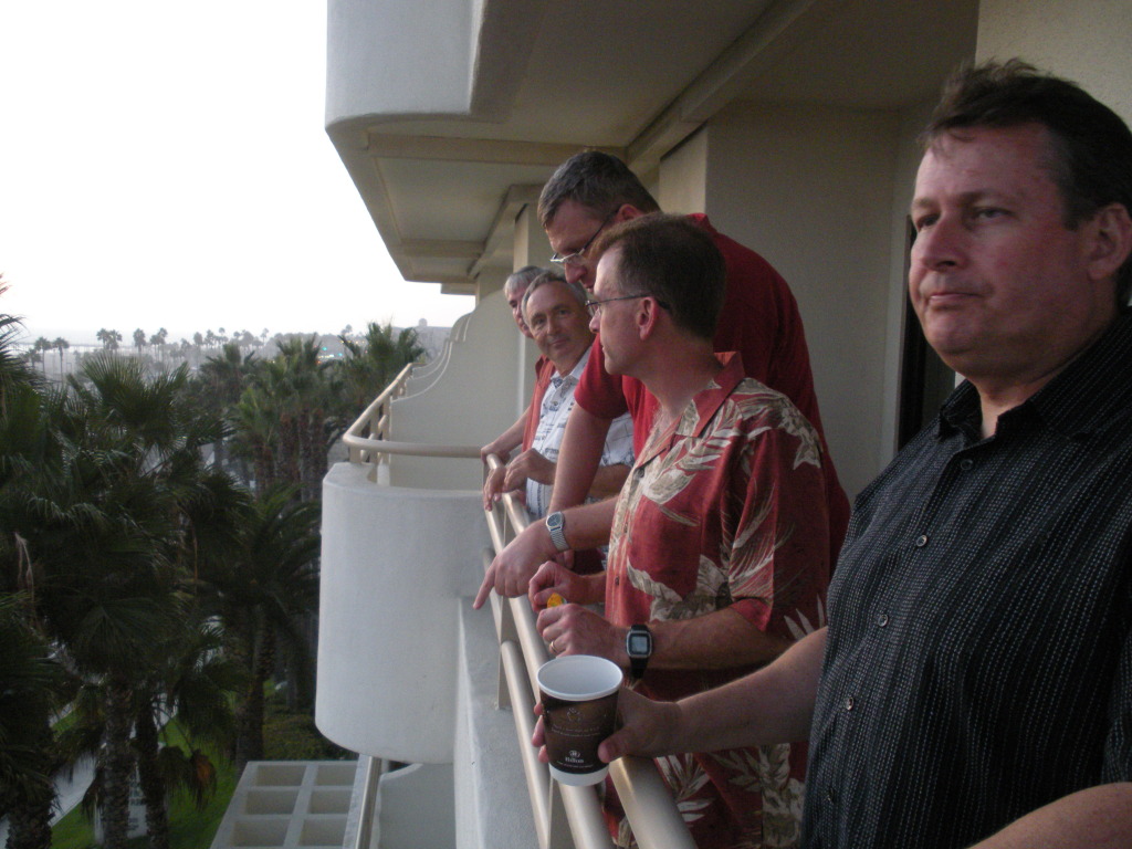 2009/09(September)/ITOC-R1-Huntington-Beach-Training/Day3/1024x768_2009-09-17-ITOC-R1-Huntington-Beach-training-80-Doug-Bob-Joe-Rob-Steve.JPG