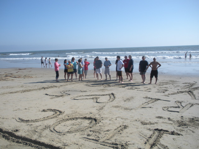 2009-09-17-ITOC-R1-Huntington-Beach-training-42-teambuilder-contest.JPG
