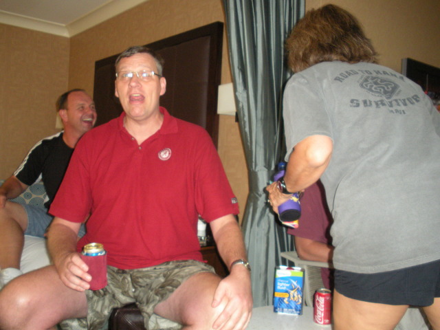 2009-09-17-ITOC-R1-Huntington-Beach-training-69-Mike-Joe-Lydia.JPG