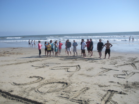 2009-09-17-ITOC-R1-Huntington-Beach-training-42-teambuilder-contest.JPG