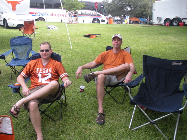 2009/09(September)/UT-Texas-Tech/2009-09-19-UT-Texas-Tech-01-Don-Stan.JPG