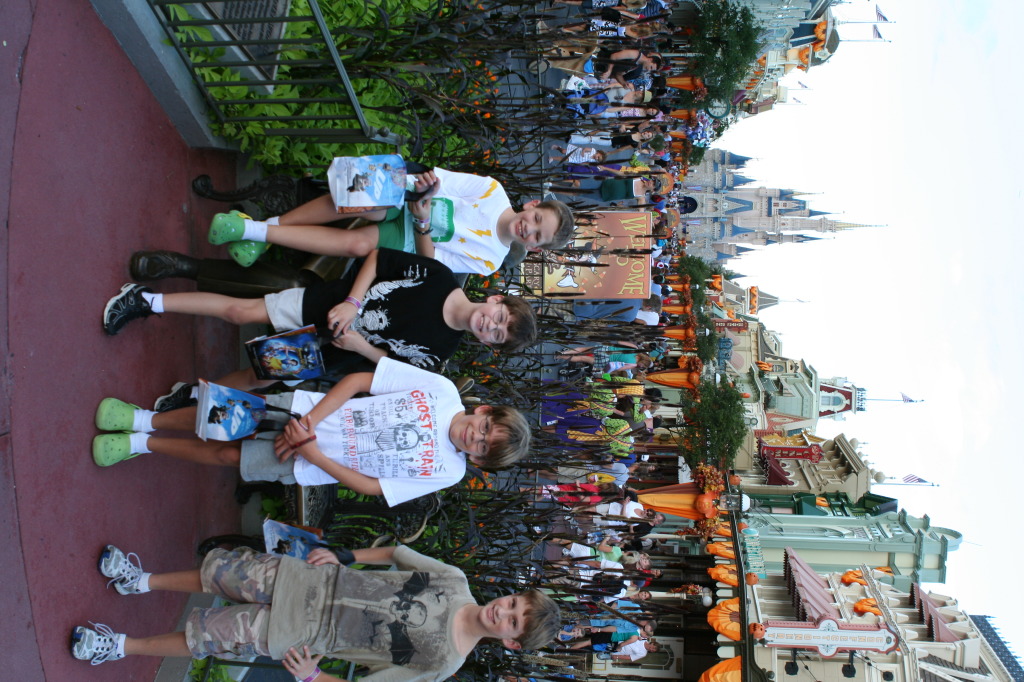 2009/10(October)/Disney-Cruise/158CANON/1024x768_IMG_5862.JPG