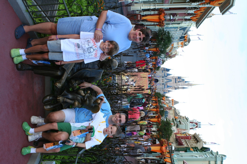 2009/10(October)/Disney-Cruise/158CANON/1024x768_IMG_5868.JPG