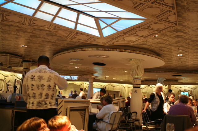 2009/10(October)/Disney-Cruise/160CANON/640x480_IMG_6083.JPG