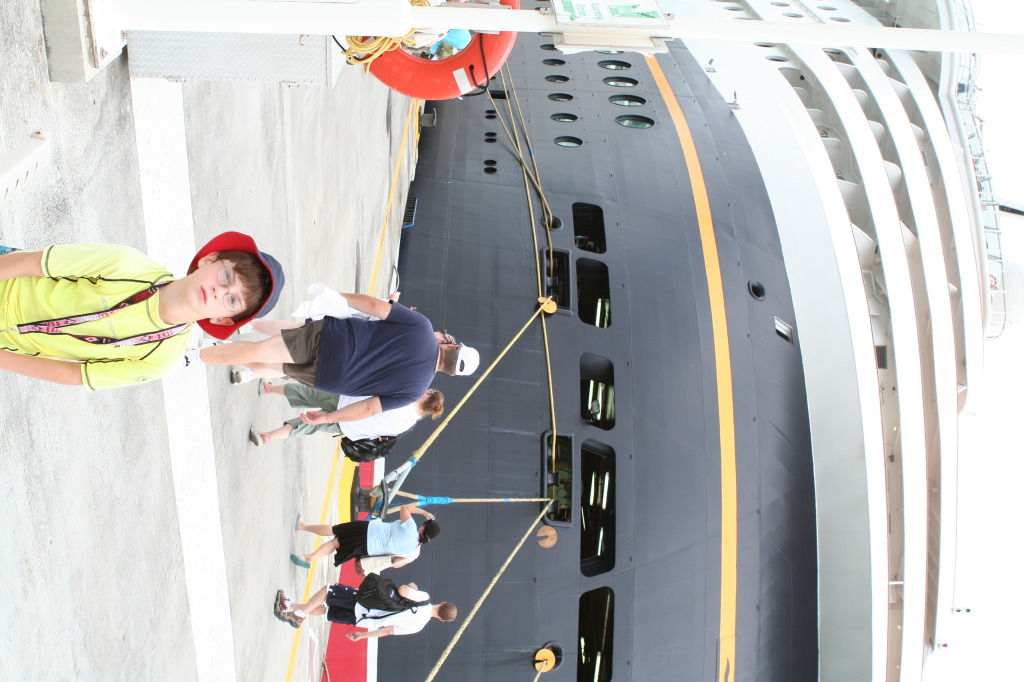 2009/10(October)/Disney-Cruise/162CANON/1024x768_IMG_6274.JPG