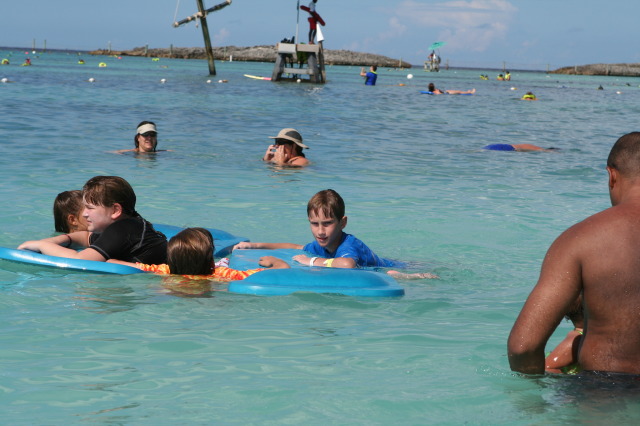 2009/10(October)/Disney-Cruise/163CANON/640x480_IMG_6378.JPG