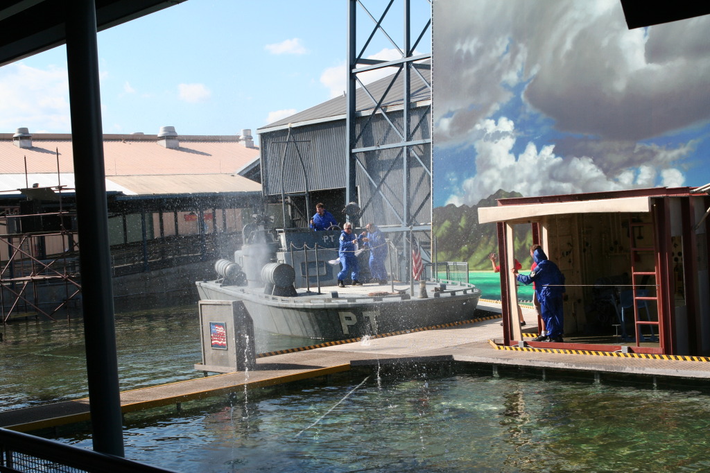 2009/10(October)/Disney-Cruise/165CANON/1024x768_IMG_6553.JPG