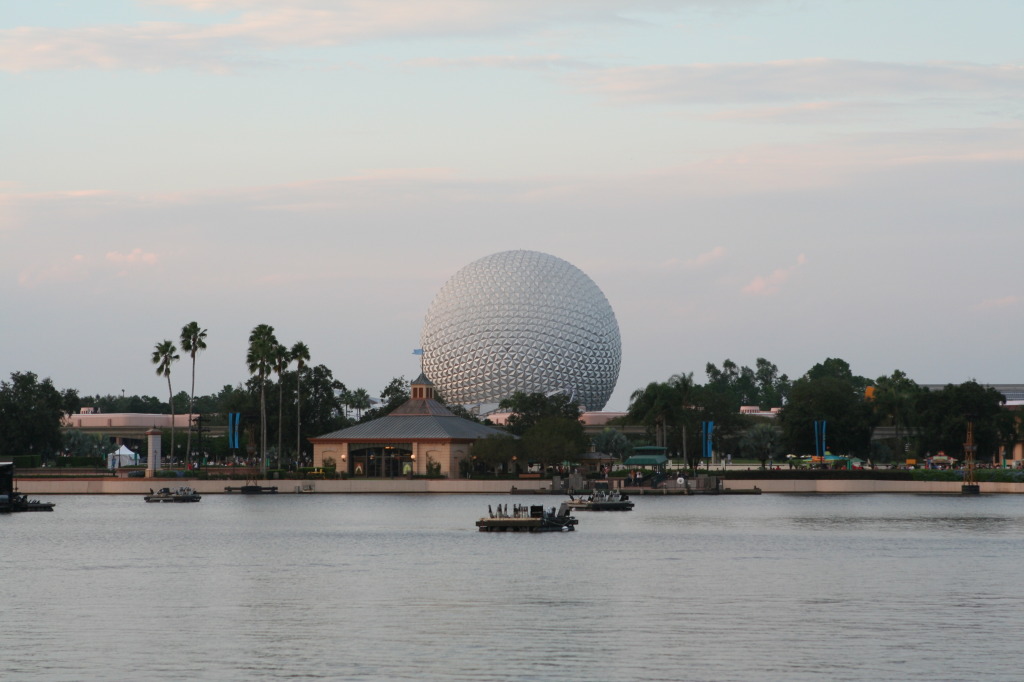 2009/10(October)/Disney-Cruise/168CANON/1024x768_IMG_6851.JPG