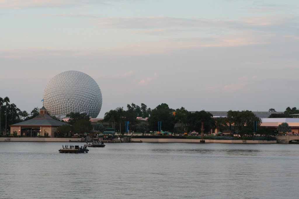 2009/10(October)/Disney-Cruise/168CANON/1024x768_IMG_6852.JPG