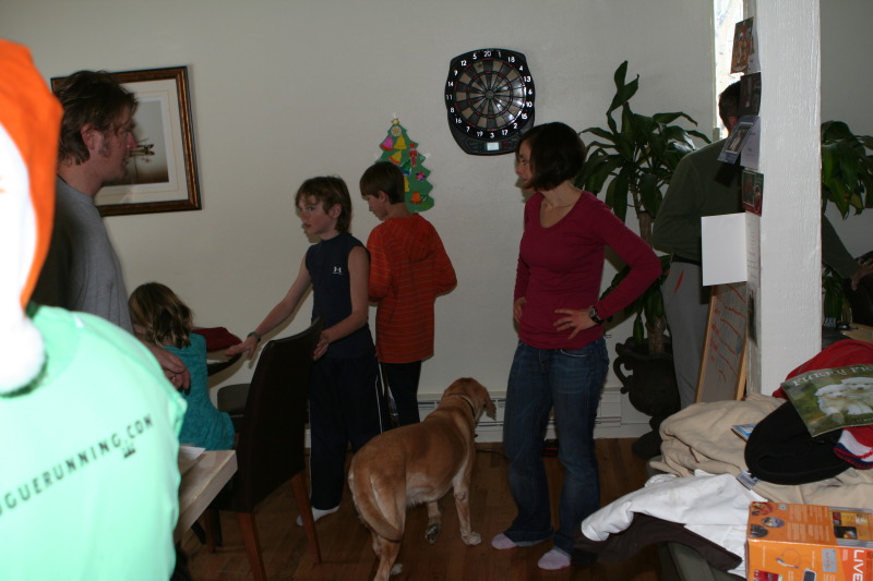 2009/12(December)/Colorado-Christmas/800x600_2009-12-25-Christmas-15-Justin-Vale-Chance-Heather.JPG