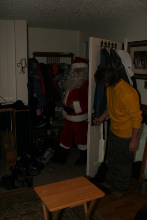 2009-12-24-Christmas-22-Santa.JPG