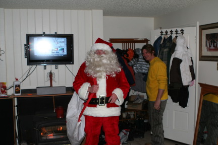 2009-12-24-Christmas-Colorado-01-Santa-Justin.JPG