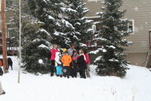 2009-12-25-Christmas-Family-Photo-02-Janeen-Kyla-Vale-Dax-Justin-Chance-Katie-Suzi.JPG