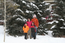 2009-12-25-Christmas-Family-Photo-12-Dax-Suzi-Chance-Travis.JPG