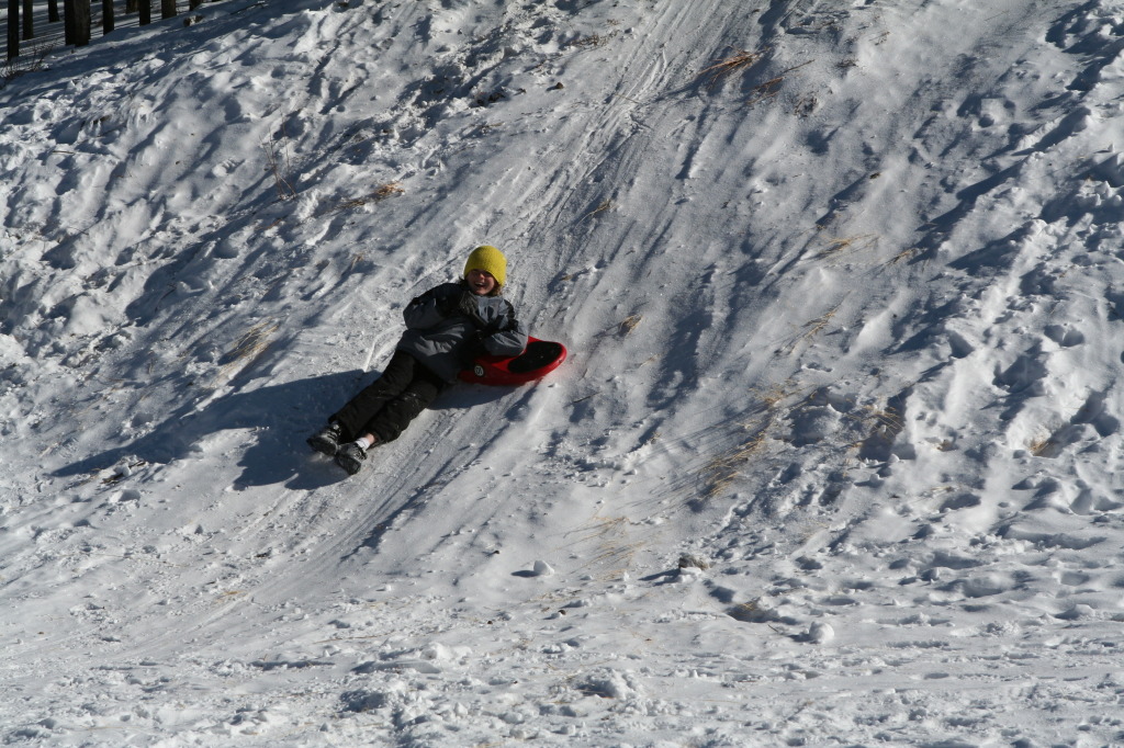 2009/12(December)/Sledding/1024x768_2009-12-27-Sledding-020.JPG