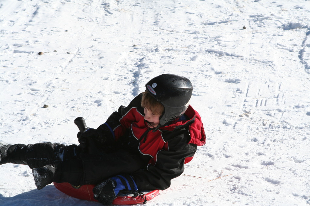 2009-12-27-Sledding-094-Chance.JPG