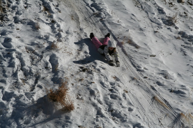 2009-12-27-Sledding-075-Kyla.JPG