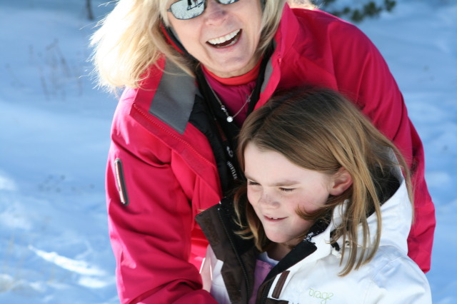2009-12-27-Sledding-130-Janeen-Kyla.JPG