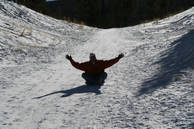 2009-12-27-Sledding-175-Travis.JPG
