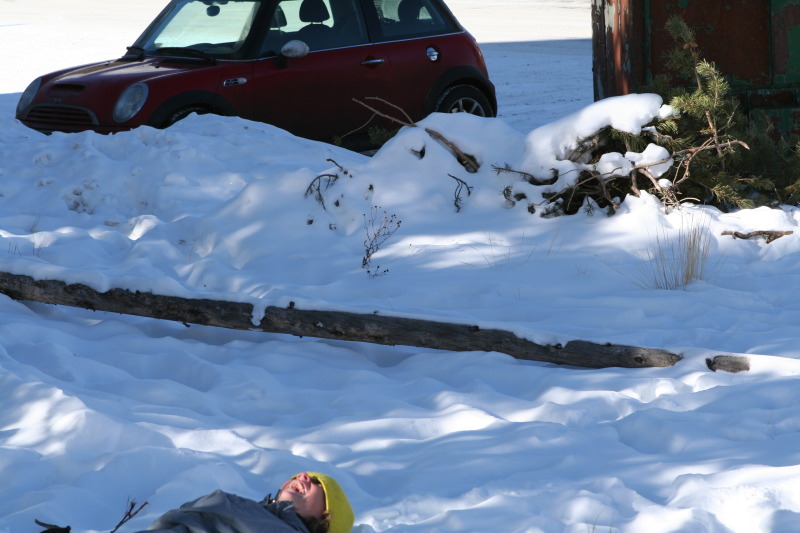 2009/12(December)/Sledding/800x600_2009-12-27-Sledding-081-Vale.JPG
