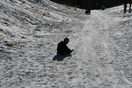 2009-12-27-Sledding-002.JPG