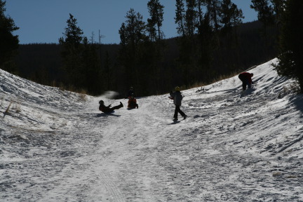 2009-12-27-Sledding-011.JPG