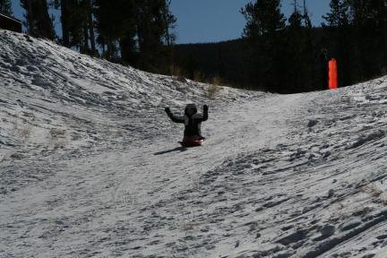 2009-12-27-Sledding-041-Kyla.JPG