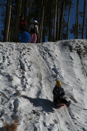 2009-12-27-Sledding-062-Chance-Kyla-Vale.JPG