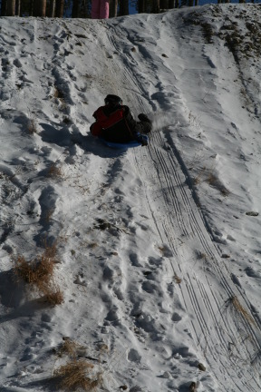 2009-12-27-Sledding-066-Chance.JPG