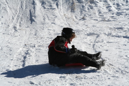 2009-12-27-Sledding-090-Chance.JPG