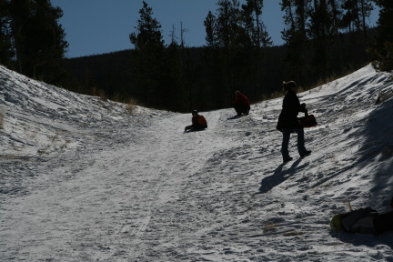 2009-12-27-Sledding-095-Dax.JPG
