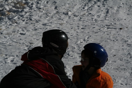 2009-12-27-Sledding-113-Dax.JPG