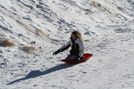 2009-12-27-Sledding-128-Kyla.JPG