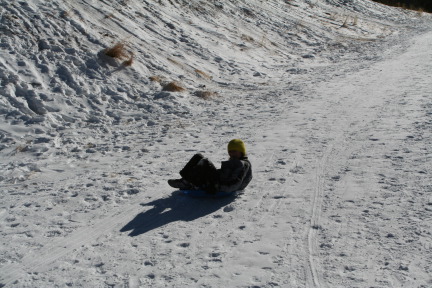 2009-12-27-Sledding-137-Vale.JPG