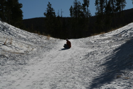 2009-12-27-Sledding-171-Travis.JPG