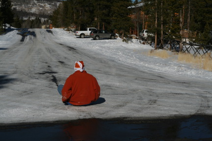 2009-12-27-Sledding-179-Travis.JPG