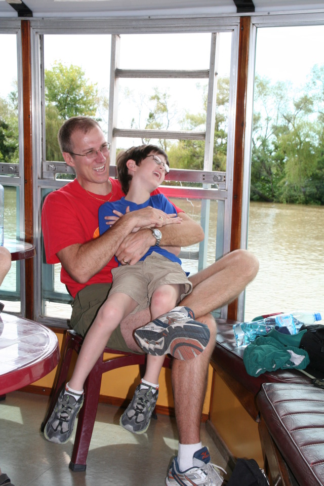 2009-03-16-Argentia-Tigre-41-Travis-Dax-GOOD.JPG