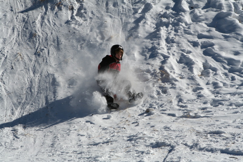 2009/Best_of/800x600_2009-12-27-Sledding-086-Chance-GOOD.JPG