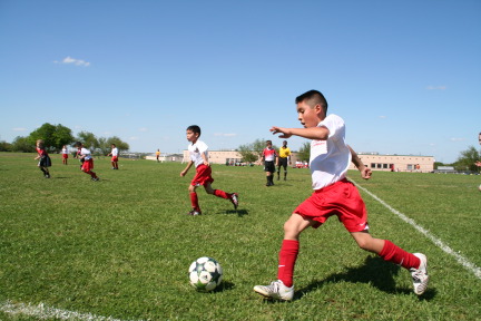 2009-04-19-Dallas-Texans-Soccer-Chance-109-Juan-GOOD.JPG