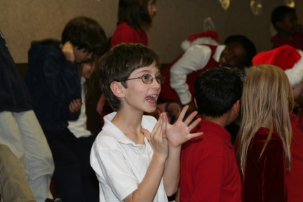 2009-12-16-NYOS-Christmas-Pagent-06-Dax-GOOD.JPG