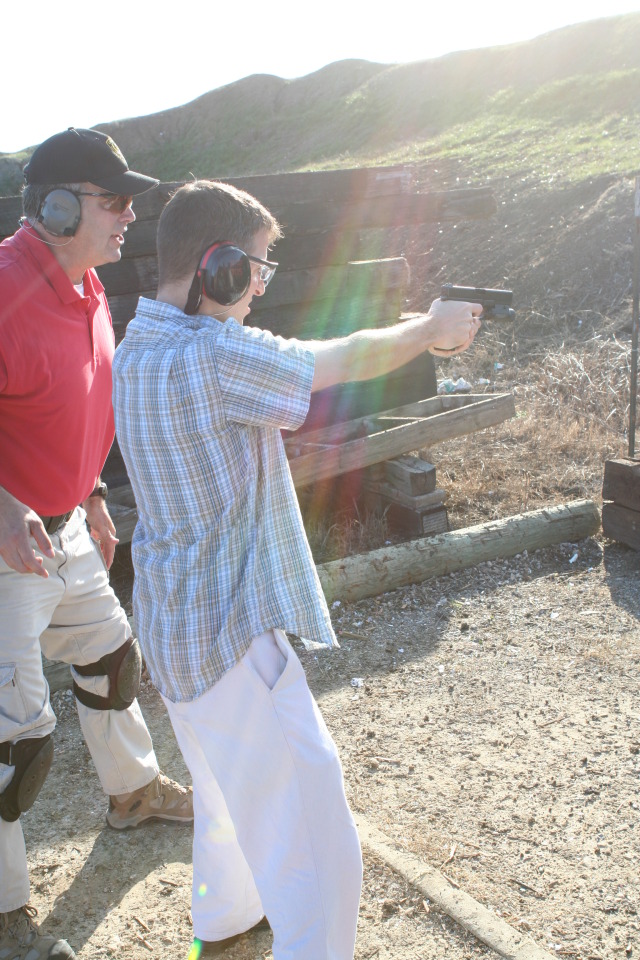 2010/01(January)/ITOC-R1-TeamLead-Tazer/640x480_2010-01-12-ITOC-R1-TeamLead-046-Troy.JPG