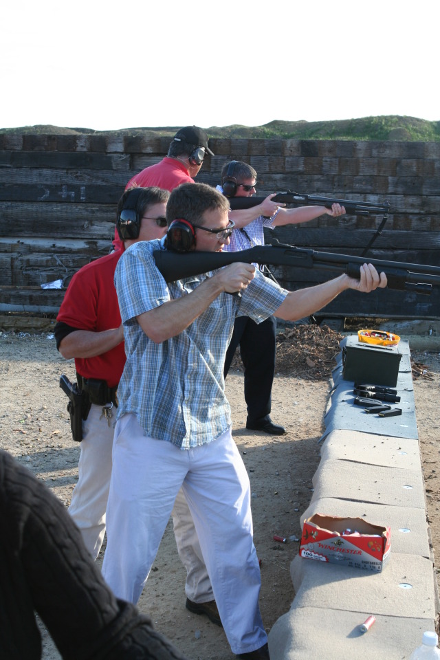 2010/01(January)/ITOC-R1-TeamLead-Tazer/640x480_2010-01-12-ITOC-R1-TeamLead-053-Troy.JPG
