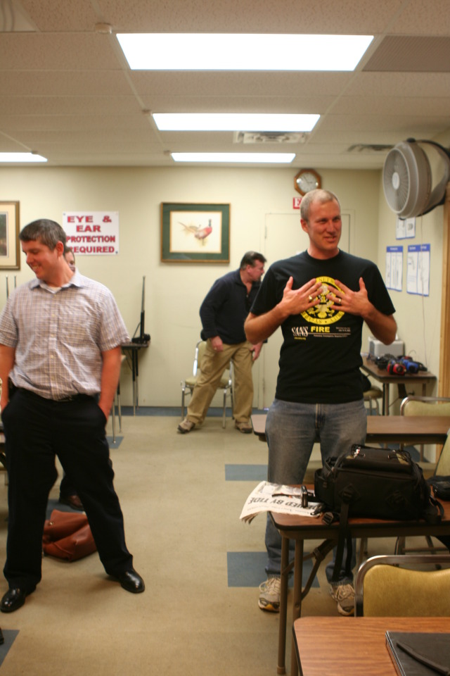 2010/01(January)/ITOC-R1-TeamLead-Tazer/640x480_2010-01-12-ITOC-R1-TeamLead-055-Travis-gets-tazed.JPG